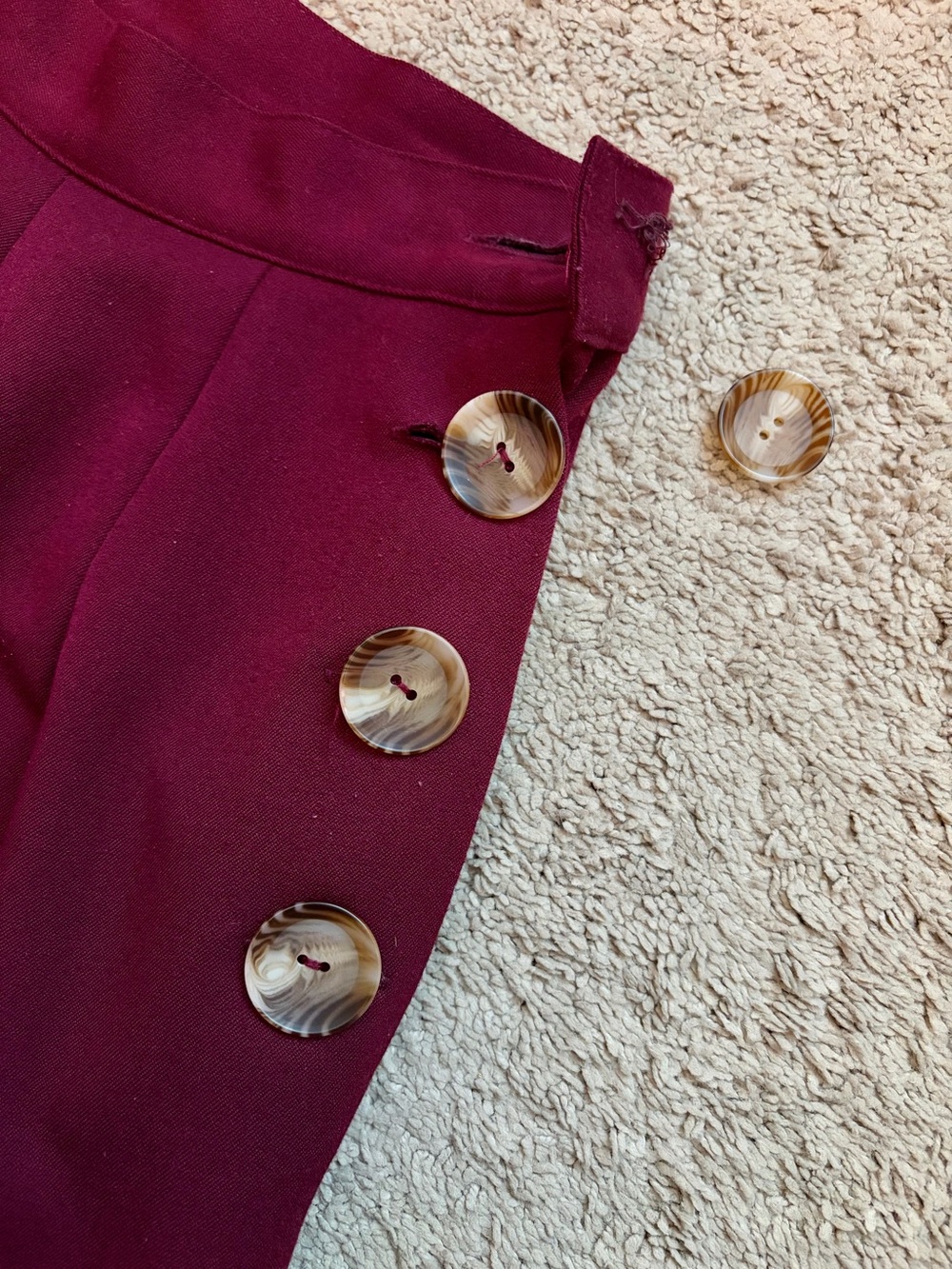 Vintage 1940s Reproduction Vivien of Holloway Burgundy Katharine Trousers 24”W - Picture 3 of 4